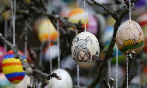 Акцент в анализа на Румен Драганов е, че прилагателните към думата туризъм - религиозен, исторически, морски, ски и т.н не разделят този икономически сегмент на строги направления, а само за статистически нужди