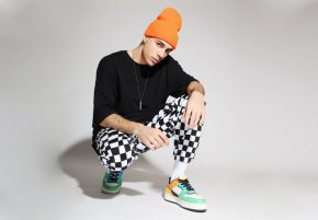 
Изгряващата испанска поп звезда XEINN ще пристигне в България, за да вземе участие в първото издание на Sofia Eurovision Party 2022