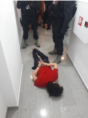 Задържани са четирима души, единият от които е криминално проявен