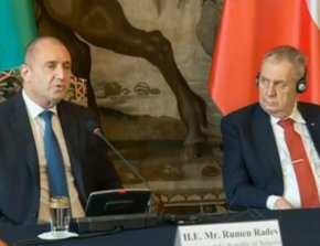 „Осъждаме категорично руската агресия в Украйна”, подчерта още Радев