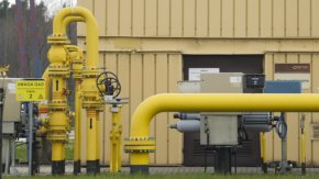 

Украйна продължава да бъде основен транзитен маршрут за руски газ към Европа дори след нахлуването на Русия в страната на 24 февруари