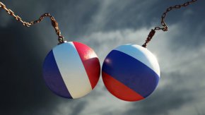 Стъпката е ответна мярка за „непровокираното и с нищо непредизвикано решение” на френските власти да изгонят 41 руски дипломати