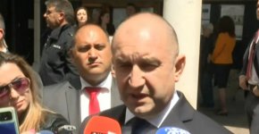 

Държавният глава заяви, че ако целта на КСНС е подпомагане на диалога и той е нарушен вътре в коалицията, то трябва ясно да се каже какви са причините за това