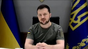 Украинският президент Владимир Зелеский говори чрез видеовръзка по време на дискусия на закуска на Световния икономически форум в Давос, Швейцария. (Фондация "Виктор Пинчук")