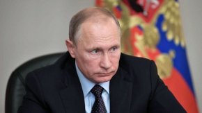 

Русия раздаде стотици хиляди руски паспорти на жителите на ДНР и ЛНР преди масираното нахлуване в Украйна на 24 февруари, с което помогна за създаването на един от претекстите за по-широка война, отбелязва CNN