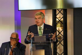 Президентът на международния олимпийски комитет (МОК) Томас Бах се изказа остро срещу политическата намеса в спорта