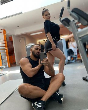 Преди време Десислава пък коментира в Шоуто на Цитиридис, че истинската причина за качените килограми е здравословен проблем