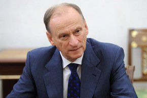 

Калининградска област е малък руски ексклав, разположен между Полша и Литва. В събота националният железопътен оператор на Литва забрани движението на санкционирани стоки между региона и останалата част на Русия, позовавайки се на инструкции от Европейската комисия.