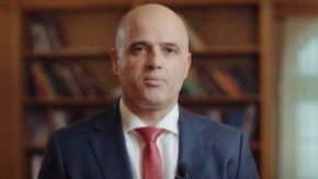 
Според него след забележките от страна на властите в Скопие в новото френско предложение "историческите въпроси няма да бъдат част от Преговорната рамка"