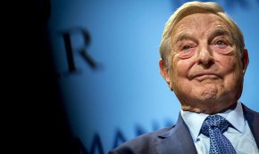 Подобно на президента Джо Байдън, Сорос осъди съда за решението на Добс от миналия месец, което отмени решението от 1973 г. по делото Roe v. Wade относно абортите.
