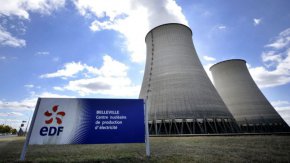 От EDF и министерството на икономиката отказаха коментар на информацията на Ройтерс.