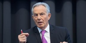 "За първи път в съвременната история Изтокът може да бъде равноправен със Запада", добави той.