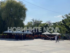 Около 12 техни поддръжници са проверявани на място, а още 20 са задържани в района от агитката на „Ботев” (Пловдив), съобщиха за NOVA от МВР