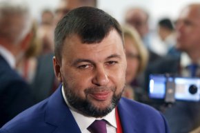 Денис Пушилин, ръководител на Донецката народна република, посещава Петербургския международен икономически форум 2022 в Санкт Петербург, Русия, на 16 юни. (Максим Константинов/SOPA Images/LightRocket/Getty Images)