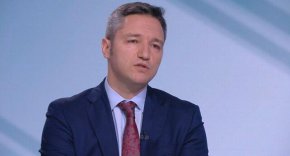 
Без сътресения да се предприемат действия.