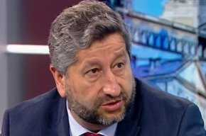 По думите му, изначално трябвало да покаже амбиция за голямо мнозинство на базата на диалог.