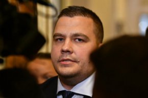 „ИТН ще бъде такава, каквато е - сама срещу всички и ще казва истината”, подчерта депутатът.