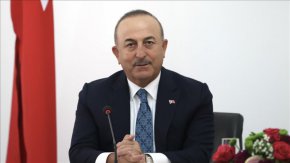 В отговор Сирия съобщи, че с помощта на руските сили е укрепила редица позиции около провинциите Хасака и Ракка, като предупреди, че няма да търпи турската "агресия".
