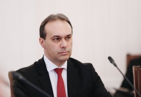 
Българската армия има нужда от засилено внимание, припомня Заков.