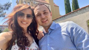 Вчера Илиян Илиев, по-младият от двамата униформени, намери смъртта си при жестокия удар в патрулката им на кръговото на "Трапезица".