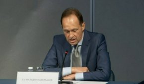 В следствие на срещата стана ясно, че паспортите, издавани от окупираните територии, няма да бъдат признавани”. Това заяви заместник-министърът на МВнР Костадин Коджабашев на брифинг в министерството.