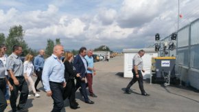 "Днес обаче ни се налага да бързаме. Всеки ден е ценен", подчерта служебният регионален министър. 