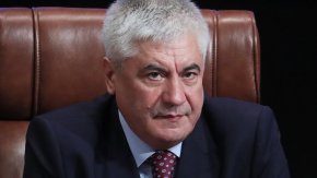 
Небензя подчертава, че предоставянето на достъп до помещенията на международната организация не е привилегия, а по-скоро задължение на Вашингтон съгласно международното право.
