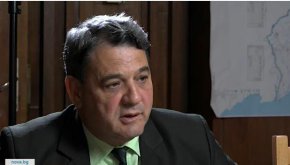 Дали става въпрос за чадър от по-високо ниво, или за инцидентни случаи, проверката в МВР продължава.