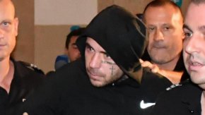 Третият ръководен служител работи в едно от столичните районни полицейски управления.