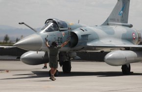 Димитър Стоянов каза, че България ще купи два двигателя за миговете и шест ще бъдат ремонтирани в Полша, за да може да бъде удължен ресурсът им.