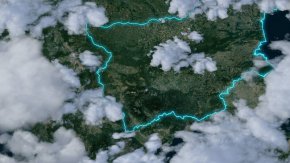 Спиращите дъха въздушни кадри в „Европа отвисоко“ показват по уникален начин как традициите, инженерните постижения  и природните чудеса са оформили облика на континента и изграждат една динамична картина на региона и хората, които го поддържат жив.