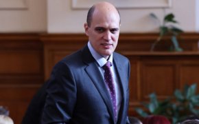 Силата е в истината, както гласи девизът на Има такъв народ