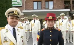 Празникът е популярен с провеждащия се фестивал на военните духови оркестри от цялата страна, а тази година има и чуждестранно присъствие.