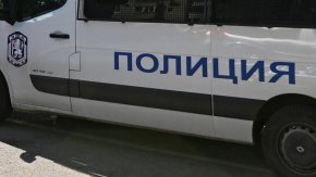 Пътна полиция също провежда операция за неплатени глоби в района.
 
