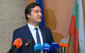 
Той обясни, че следващите 2 дни у нас ще има мисия на Венецианската комиси