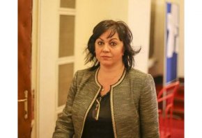 В другия воден от Нинова район – Благоевградски – първият, който я прати в парламента през 2009 г.,тя взе 10,65 на сто от гласовете или 12 080 вота. ГЕРБ печели троен на нейния резултат – 30,73, ДПС с водач на листата прави почти двоен – 18, 71 на сто, а Промяната – 15,67%. За отбелязване е, че в областта БСП все пак има кметове