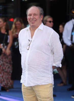 Въпреки че всички се опитваха да ме образоват, да ме научат да бъда добър в неща, в които се провалях“, споделя Цимер.
