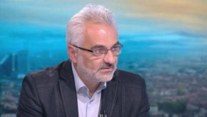 
    Съществуват сериозни притеснения не само за доставките, а и за бъдещата цена. Отдавна настояваме за компенсации за високите цени на природния газ, но за момента такива не са определени.
