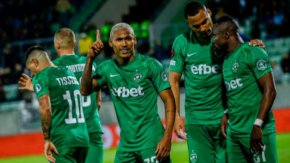 

В 43-ата минута Каули Оливейра беше изведена на стрелкова позиция, но шутира неточно. Веднага след това Оливие Вердън направи груба грешка, като не може да овладее подаването и да подари топката на Пири Соири, която комбинира с Малик Абубакари и тази стреля с първото докосване. Серджо Падт направи ключово спасяване. 