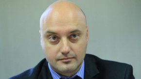 Той потвърди, че обединението ще внесе още в първия ден на новото Народно събрание проект за решение за оказване на военна помощ на Украйна