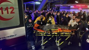 Първоначално беше съобщено, че взривът е причинен от повреден трансформатор, но турската държавна агенция смята, че става дума за възпламеняване на метан.