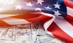 
По-рано този месец президентът на САЩ Джо Байдън настоя, че страната не е в рецесия и отбеляза, че дори и да влезе в такава, това "ще бъде много лека рецесия".