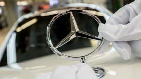  Оборудван с роботи и друга най-съвременна автоматизация, заводът може да произвежда 20 хил. автомобила годишно.
