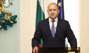 Йотова  постави акцент и върху "перспективите пред кирилското писмо в дигитална ера и заплашено ли е от изчезване".
