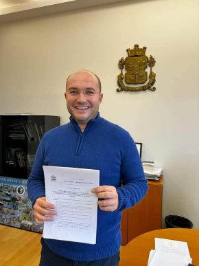 
 Забраната за твърдо битово гориво за цялата община ще важи от началото на 2029-а година", съобщи шефът на СОС Георги Георгиев.
