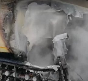 „По първоначални данни става въпрос за зареждане с минерално масло”, заяви гл. инспектор Веселин Марков, началник РД ПБЗН-Русе.
