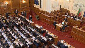 Мнозинството отхвърли предложението на „Демократична България“ за създаване на преброителни центрове, в които да се броят хартиените бюлетини след края на изборния ден.