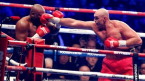 Фюри постигна 33-та победа на професионалния ринг и остава непобеден при професионалистите в 34 мача (едно равенство). Победите му с нокаут вече са 24.