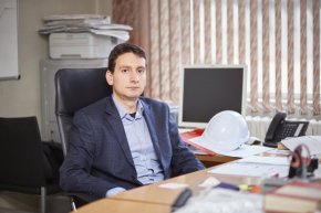 Изпълнителният директор на "Топлофикация Велико Търново" беше категоричен, че затваряне на работещи предприятия, особено по време на икономическа и енергийна криза, означава катастрофа за България и социален взрив за въглищните региони