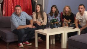 Въпреки че се определя като срамежлива и стеснителна, Лора ще даде заявка, че умее да приготвя най-добрия тиквеник, рецептата за който знае от баба си.
